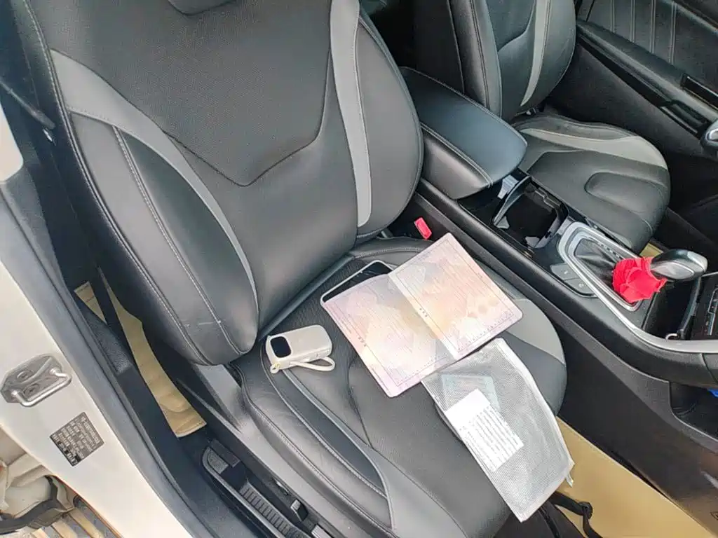 Ford Edge — миниатюра 25