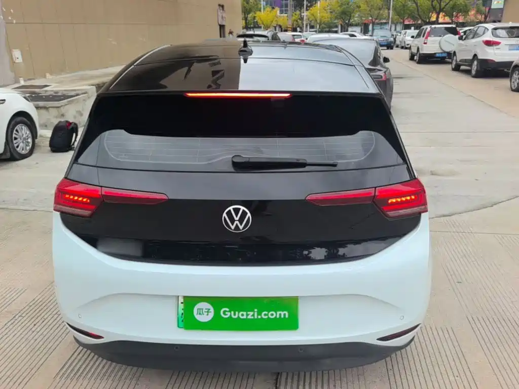 Volkswagen ID.3 — миниатюра 6