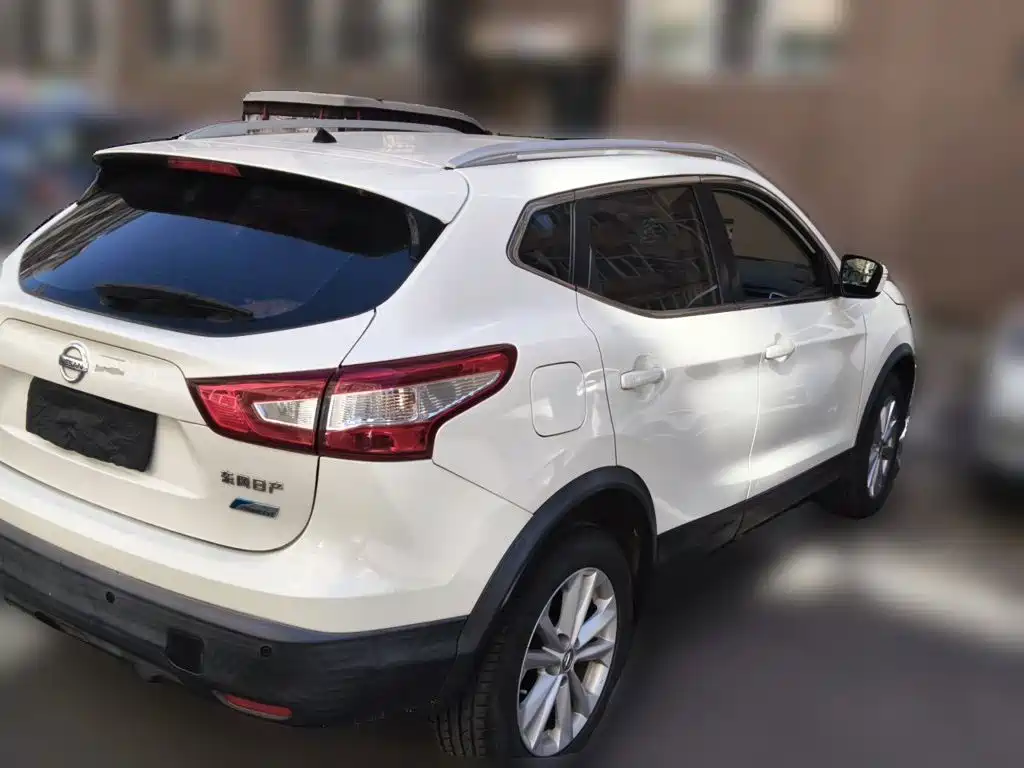 Nissan Qashqai — миниатюра 4