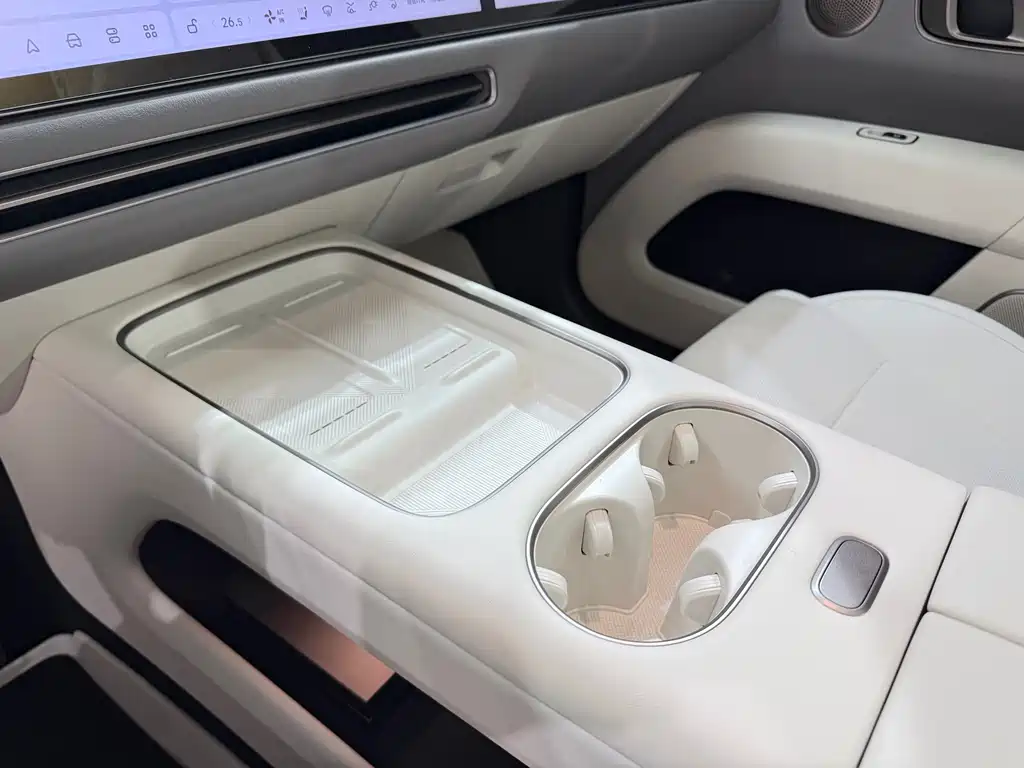 Li Auto Li i6 — миниатюра 17