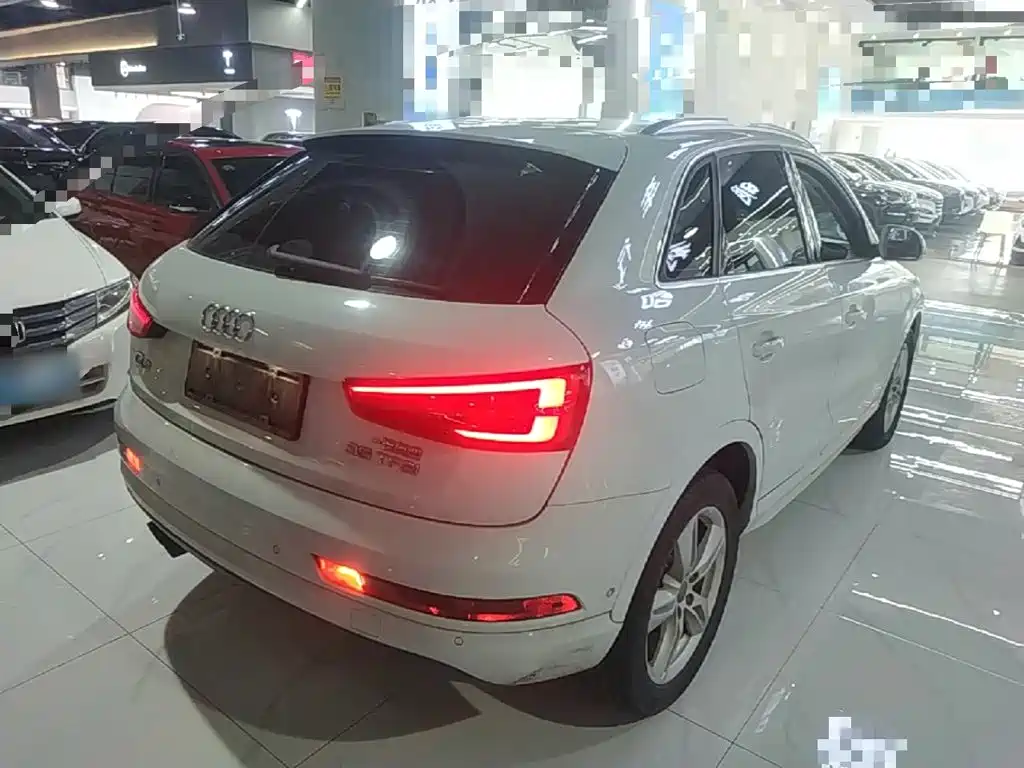 Audi Q3 — миниатюра 7