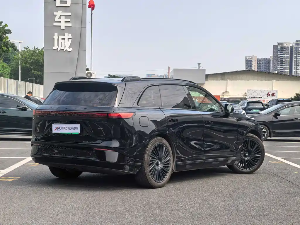 XPeng G9 — миниатюра 4