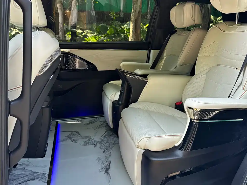 GAC Motor Trumpchi M8 — миниатюра 9