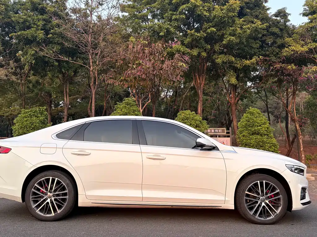 GEELY AUTOMOBILE XINGRUI