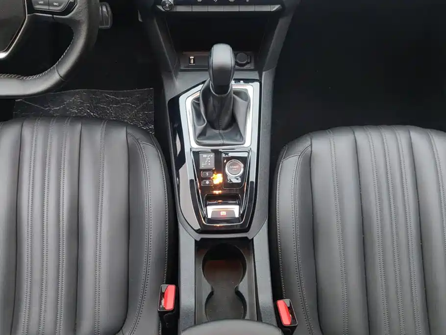 Peugeot 408 — миниатюра 16