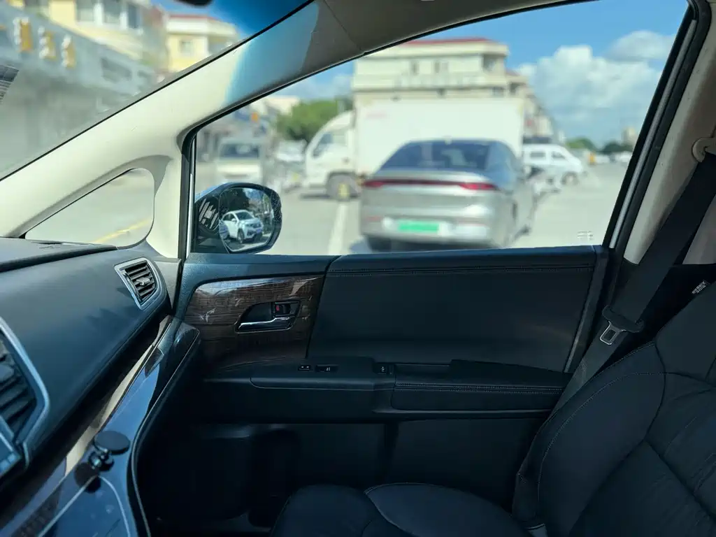 Honda Odyssey — миниатюра 18