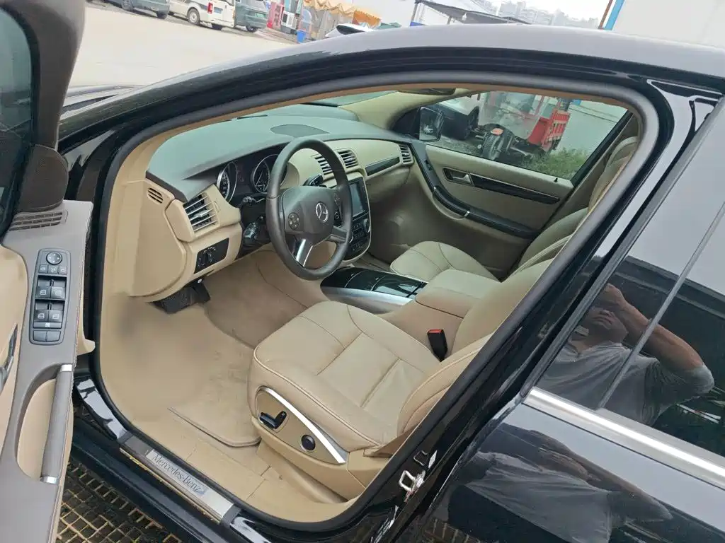 Mercedes-Benz R-Class — миниатюра 19