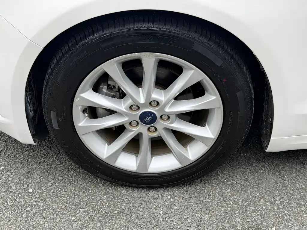 Ford Mondeo — миниатюра 19