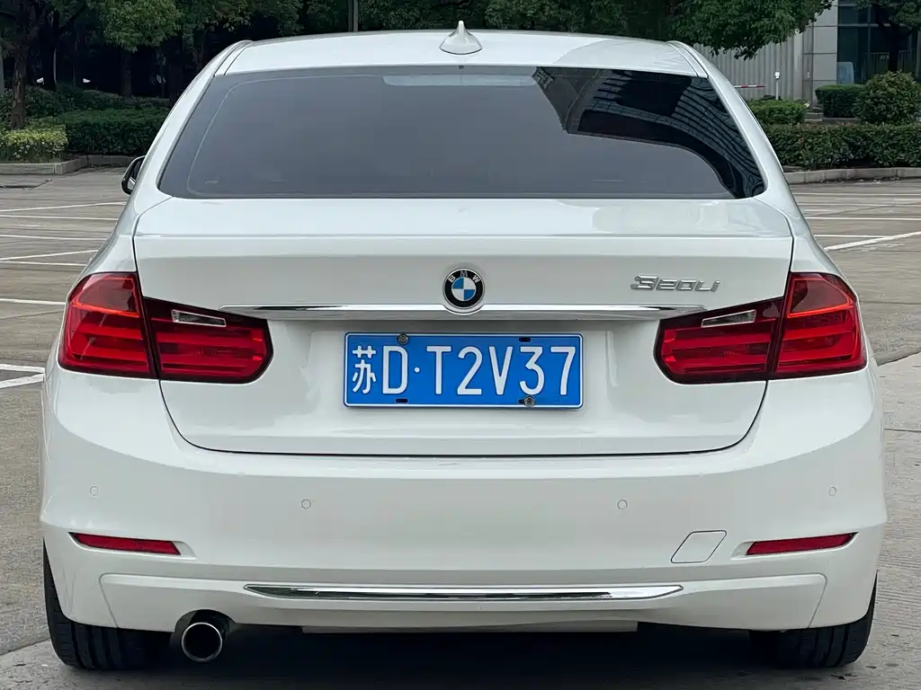 BMW 3 Series — миниатюра 3