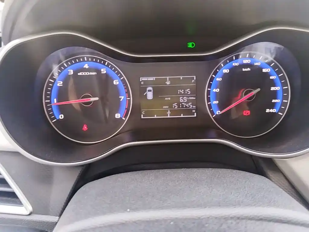 Geely Vision — миниатюра 17