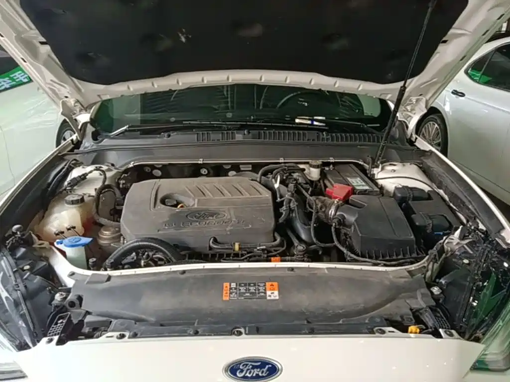 Ford Mondeo — миниатюра 20