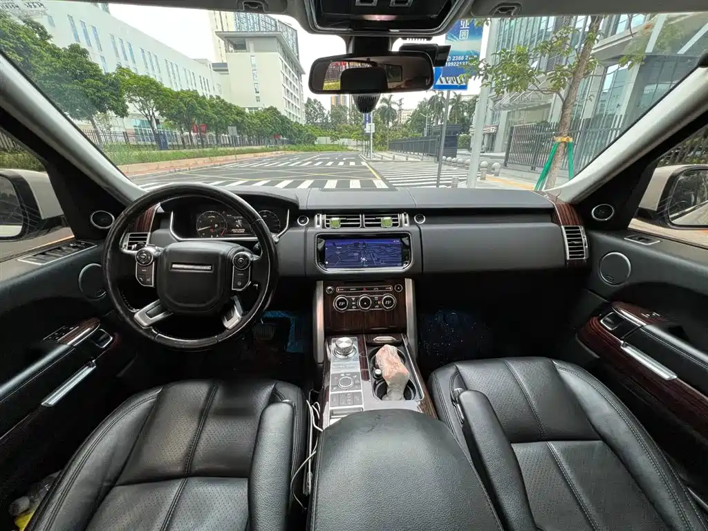 Land Rover Range Rover 2016 3.0 SC V6 Vogue