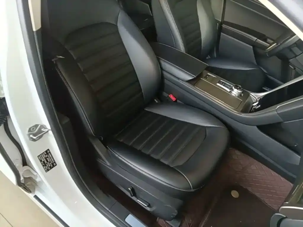 Ford Mondeo — миниатюра 25