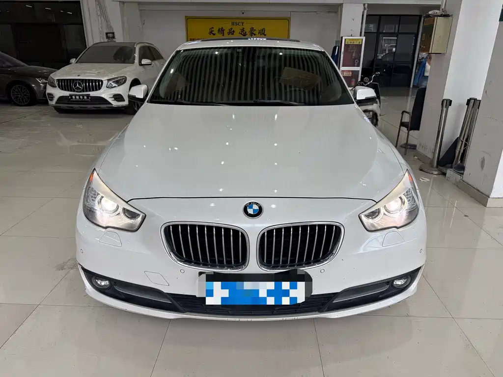 BMW 5 Series GT — миниатюра 2