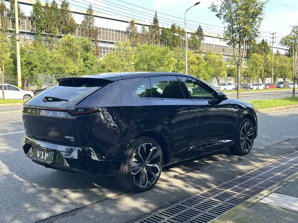 Mazda EZ-60 — миниатюра 5