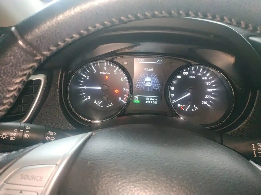 Nissan Qashqai — миниатюра 12