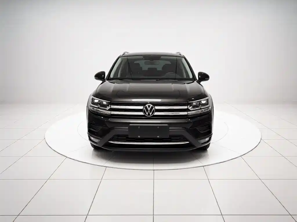 Volkswagen Tharu — миниатюра 2