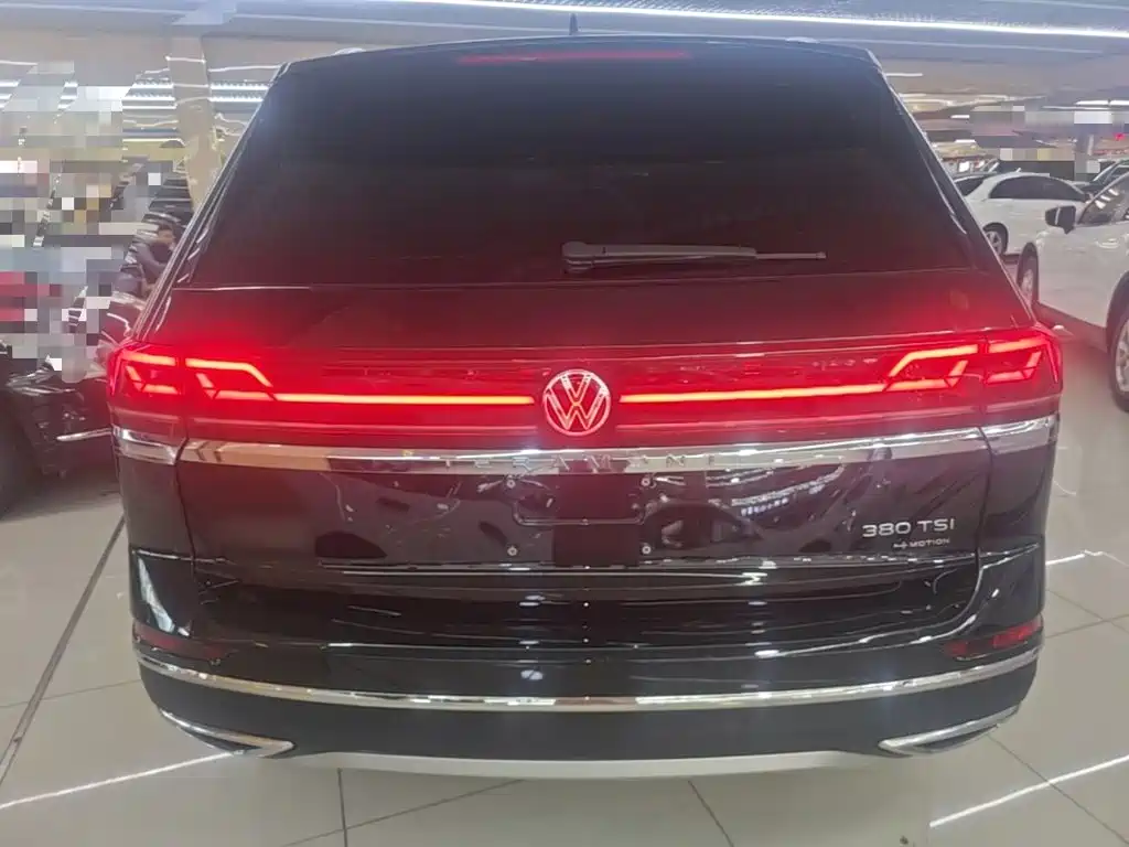 Volkswagen Teramont — миниатюра 6