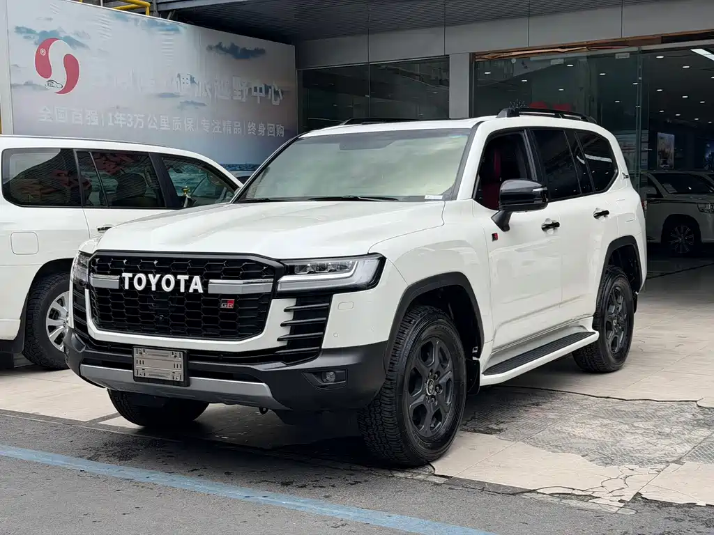 Toyota Land Cruiser 2024