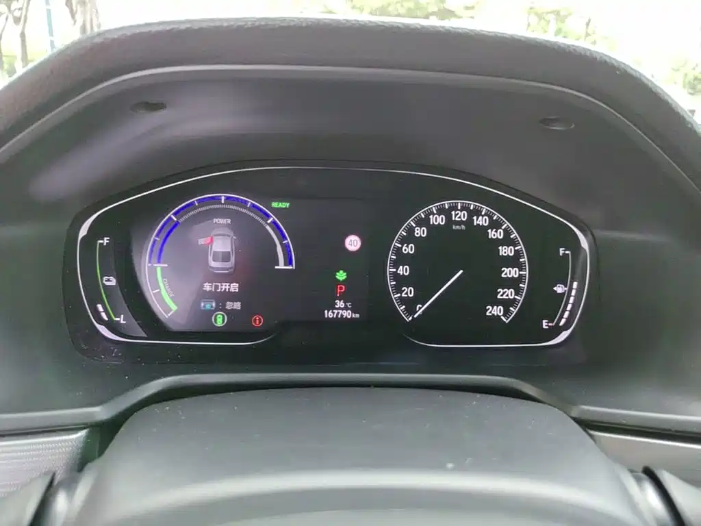 Honda Accord — миниатюра 12