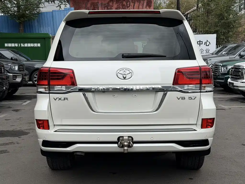 Toyota Land Cruiser — миниатюра 19