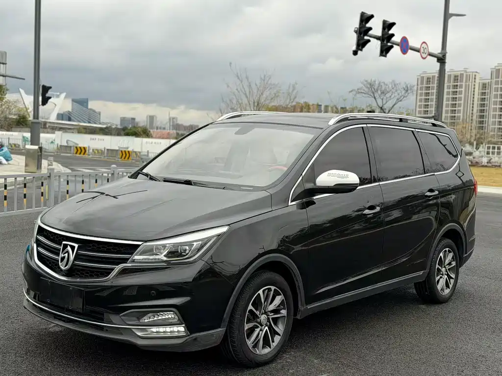 BAOJUN 730