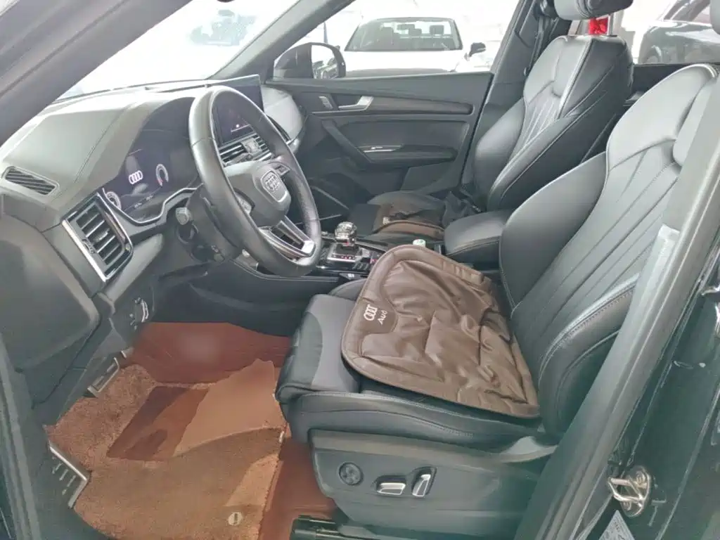 Audi Q5L — миниатюра 15