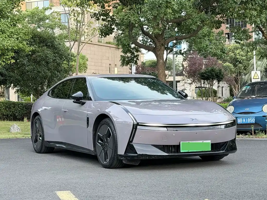 XPeng P7 — миниатюра 3