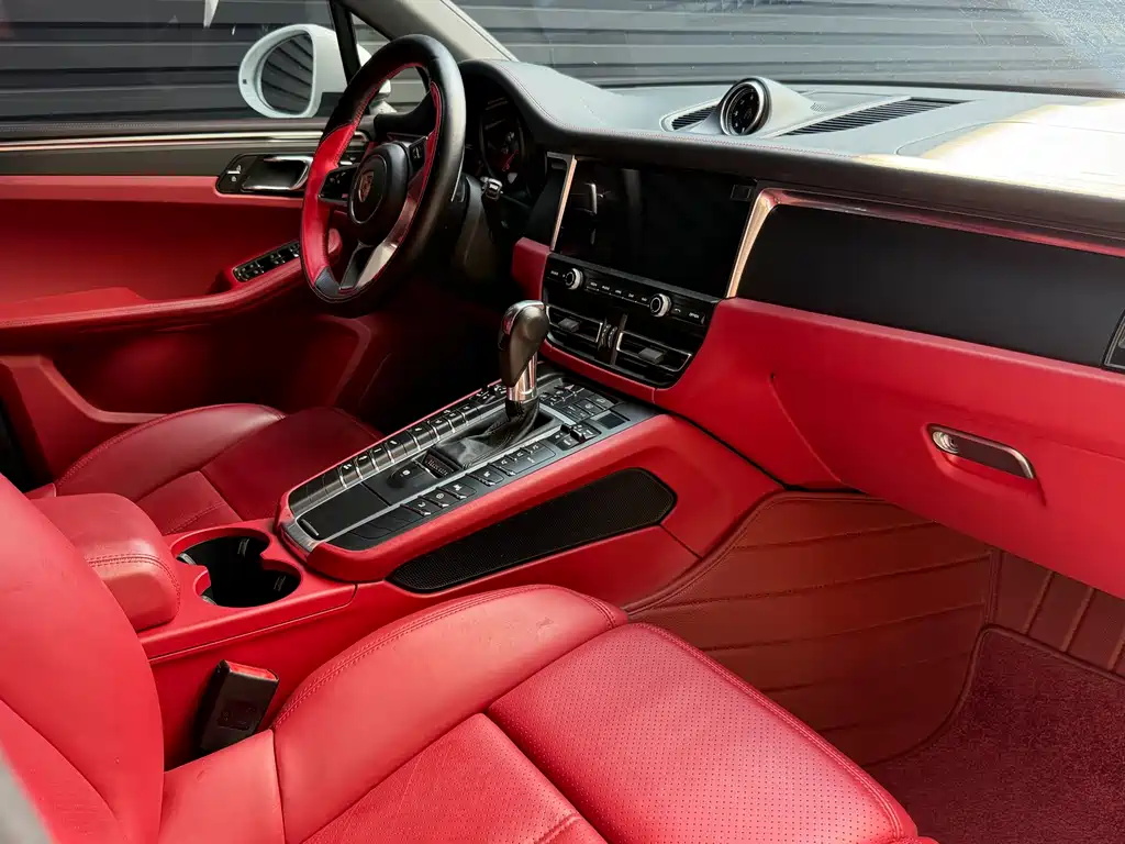 Porsche Macan — миниатюра 18