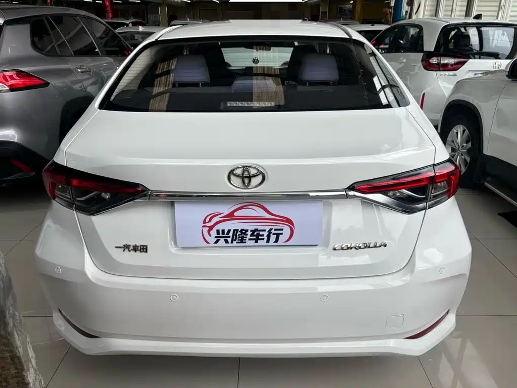Toyota Corolla — миниатюра 10