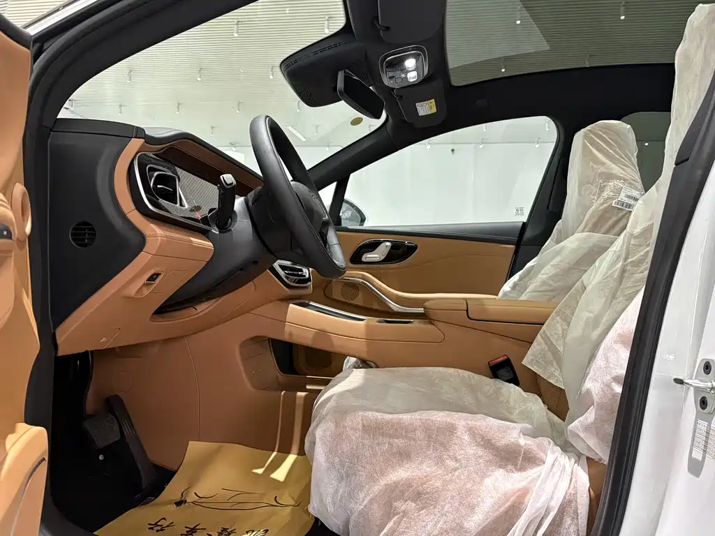 RISING AUTO FEIFAN R7