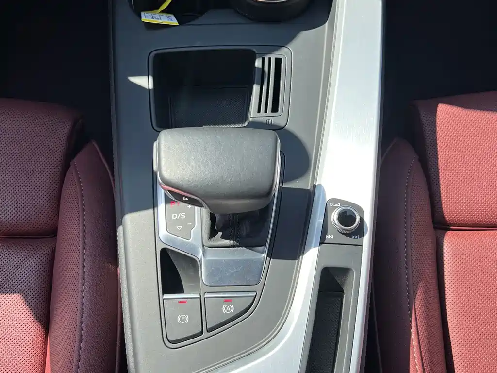 Audi A4L — миниатюра 16