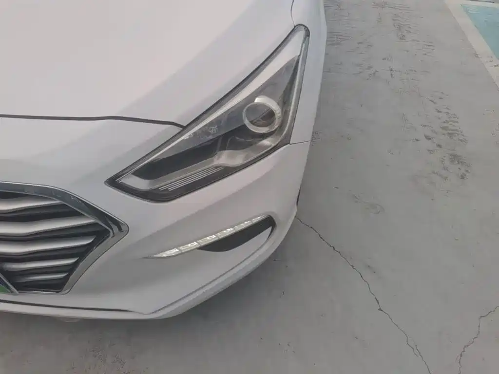 Hyundai Mistra — миниатюра 24