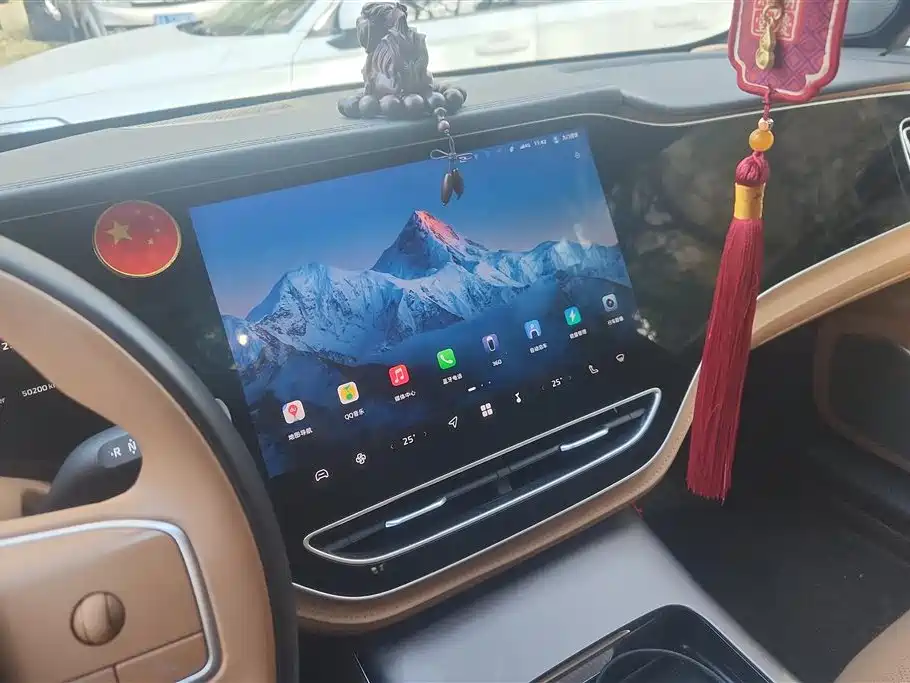 RISING AUTO FEIFAN F7