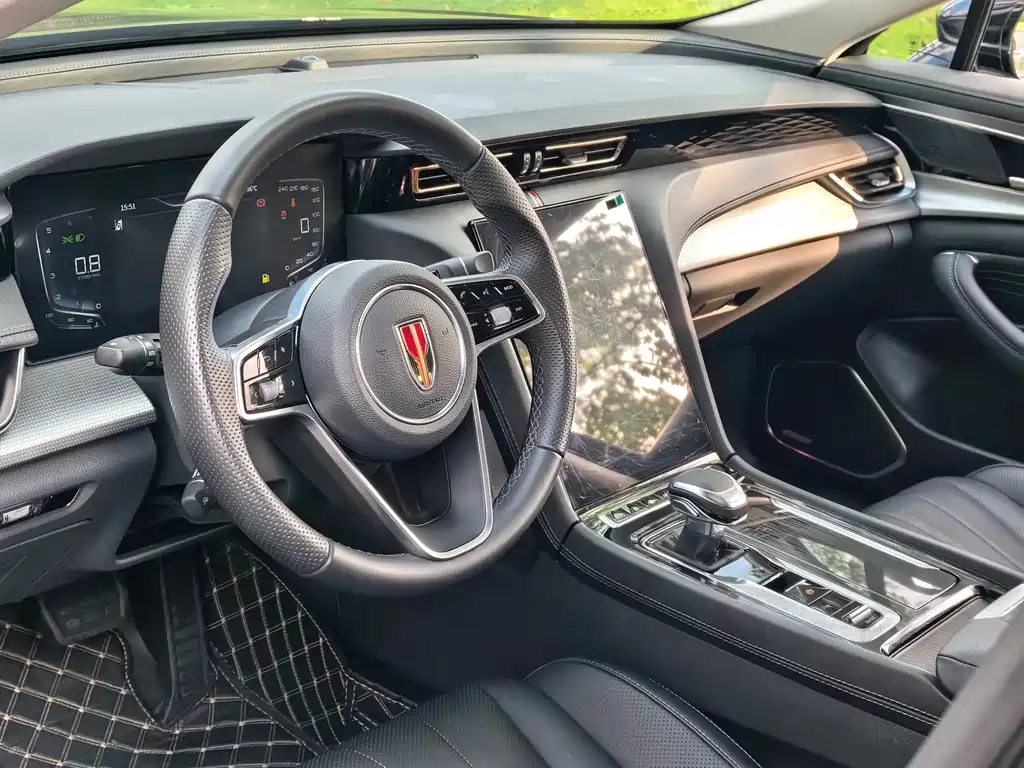 Hongqi Hongqi H5 — миниатюра 8
