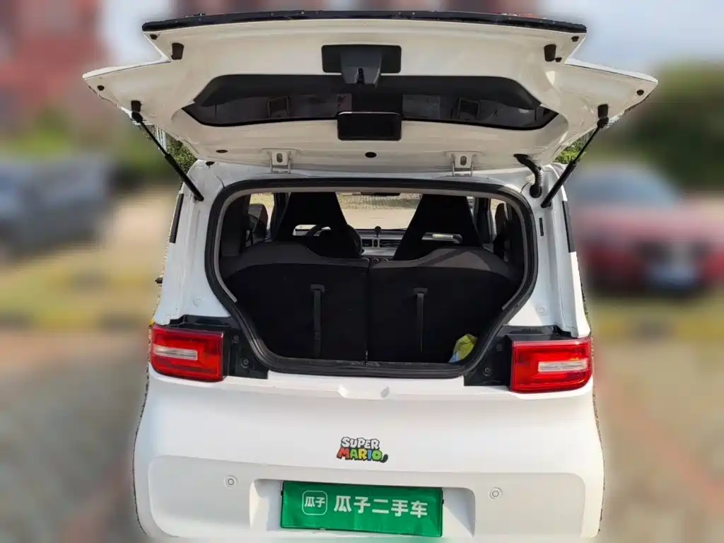 Wuling MINIEV — миниатюра 10
