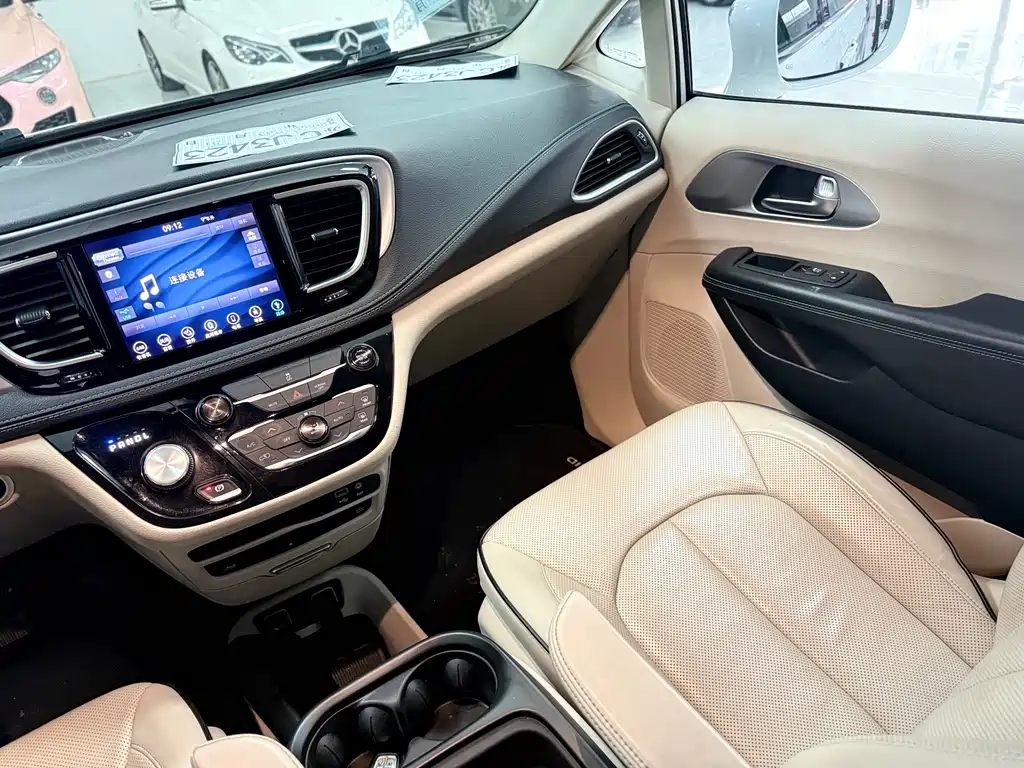 CHRYSLER DAJIALONG PHEV