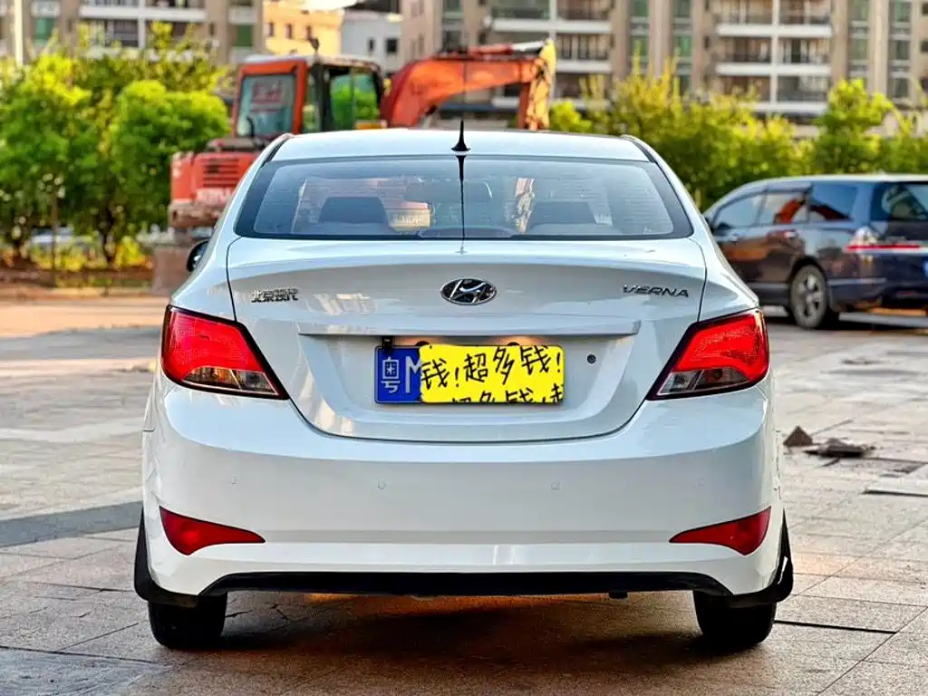 Hyundai Verna — миниатюра 6