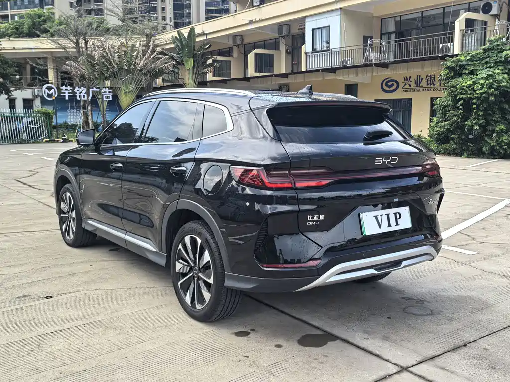 BYD PLUS New Energy — миниатюра 5