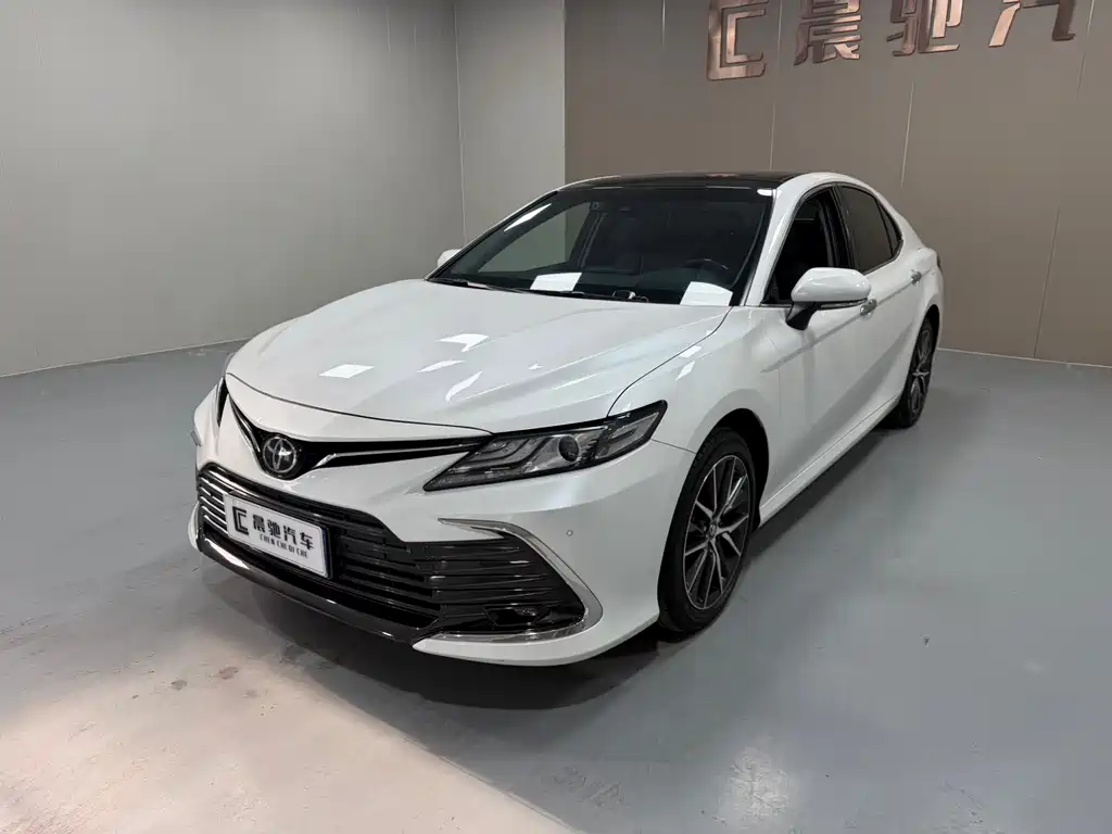 Toyota Camry 2023