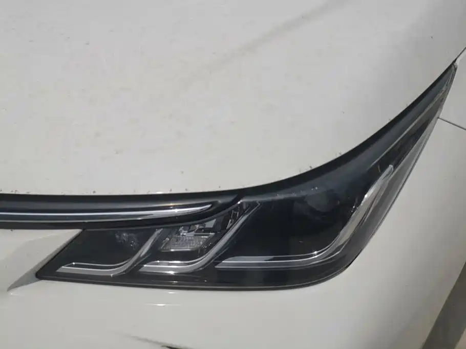 Toyota Corolla — миниатюра 5