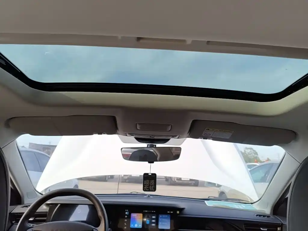 Roewe i5 — миниатюра 18