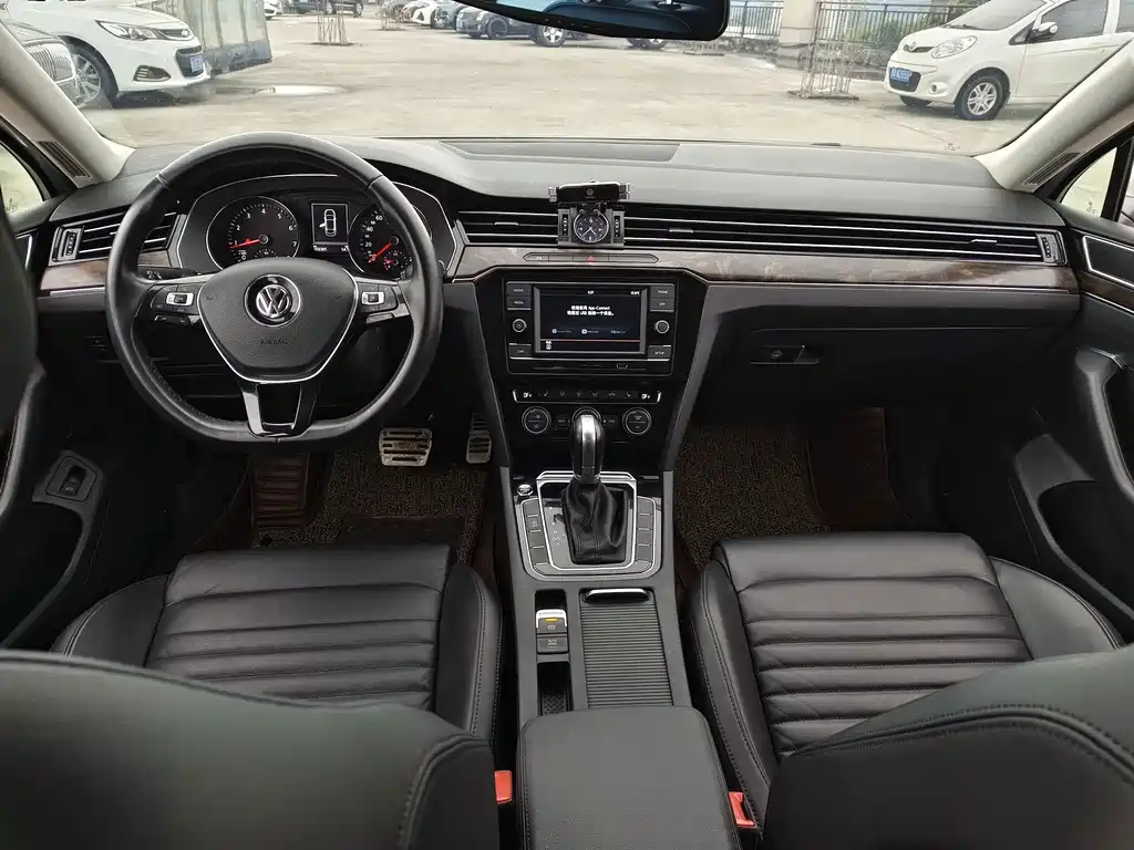 Volkswagen Magotan — миниатюра 11