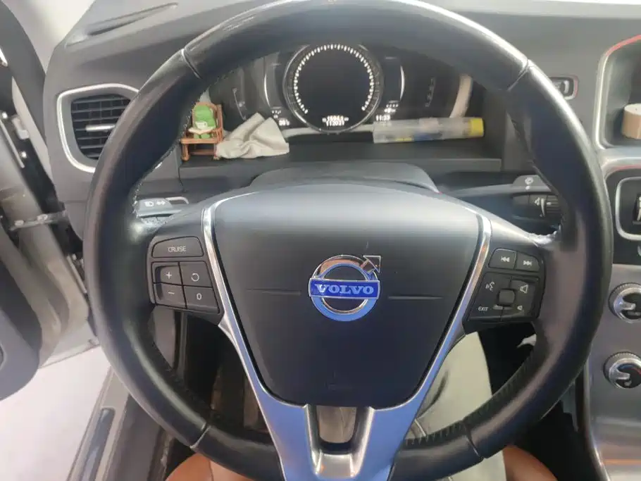 Volvo S60 — миниатюра 15