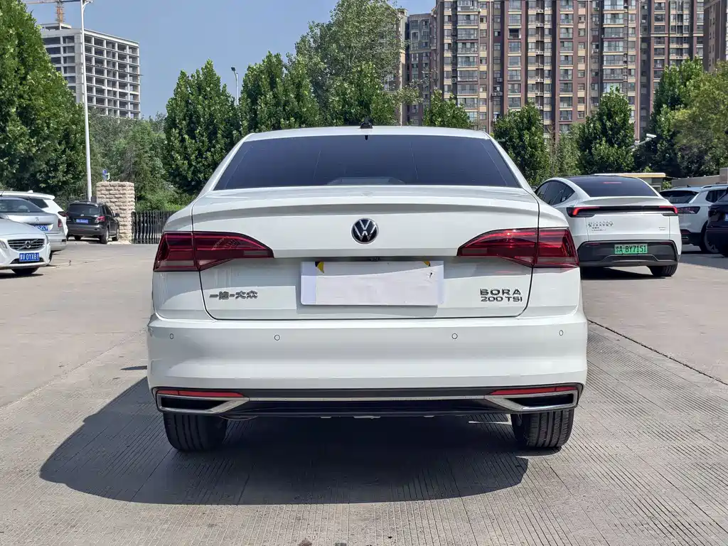 Volkswagen Bora — миниатюра 6