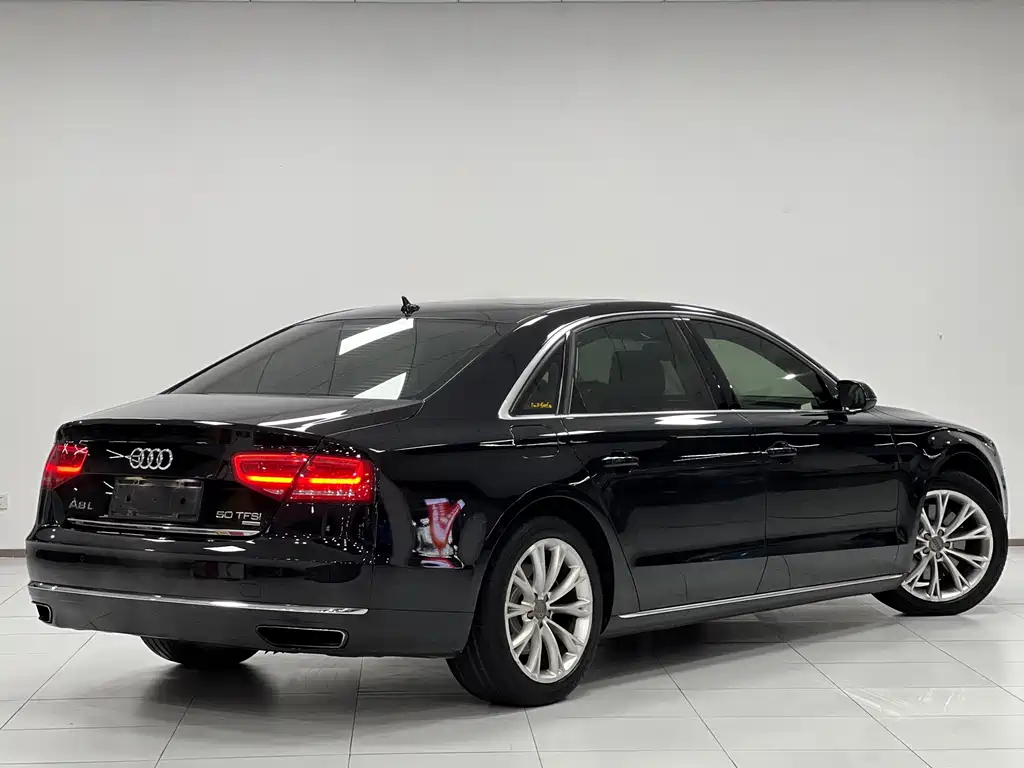 Audi A8 — миниатюра 15
