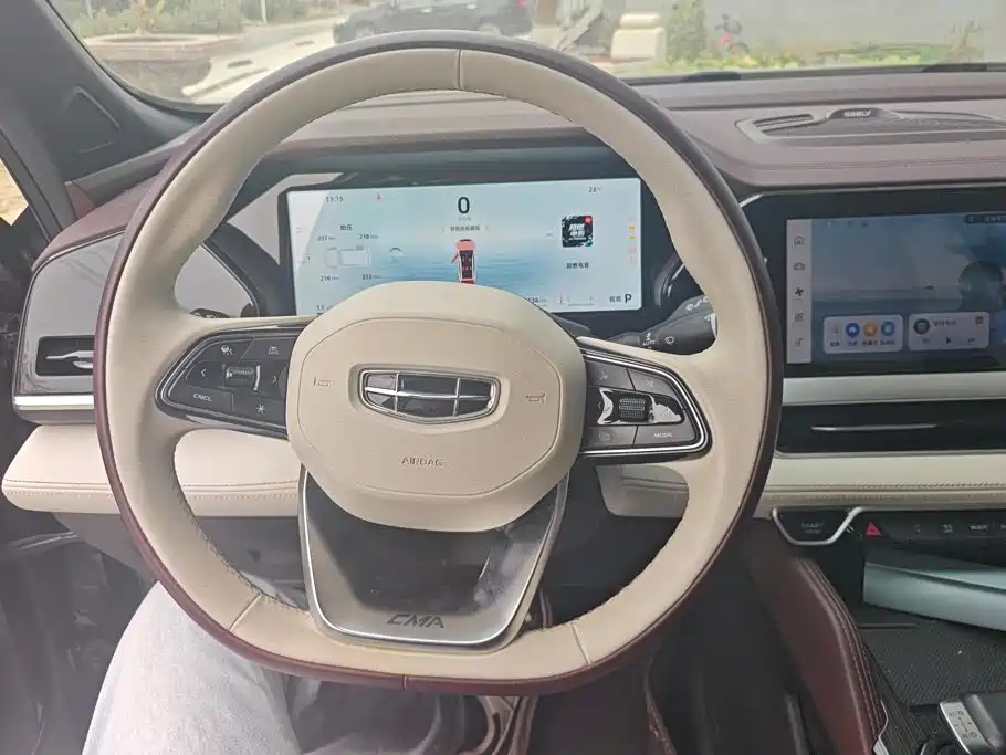 Geely Xingyue L — миниатюра 15