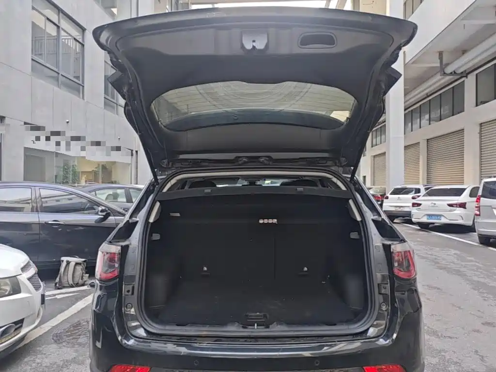 Jeep Compass — миниатюра 19