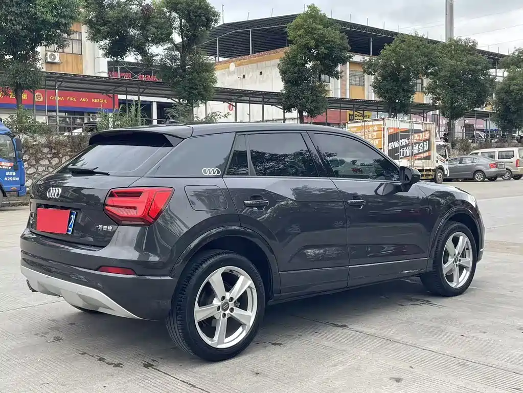 Audi Q2L — миниатюра 9