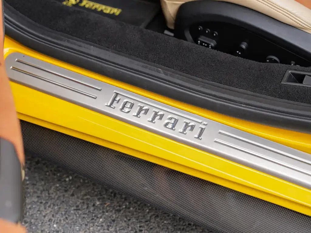 Ferrari 488 — миниатюра 12
